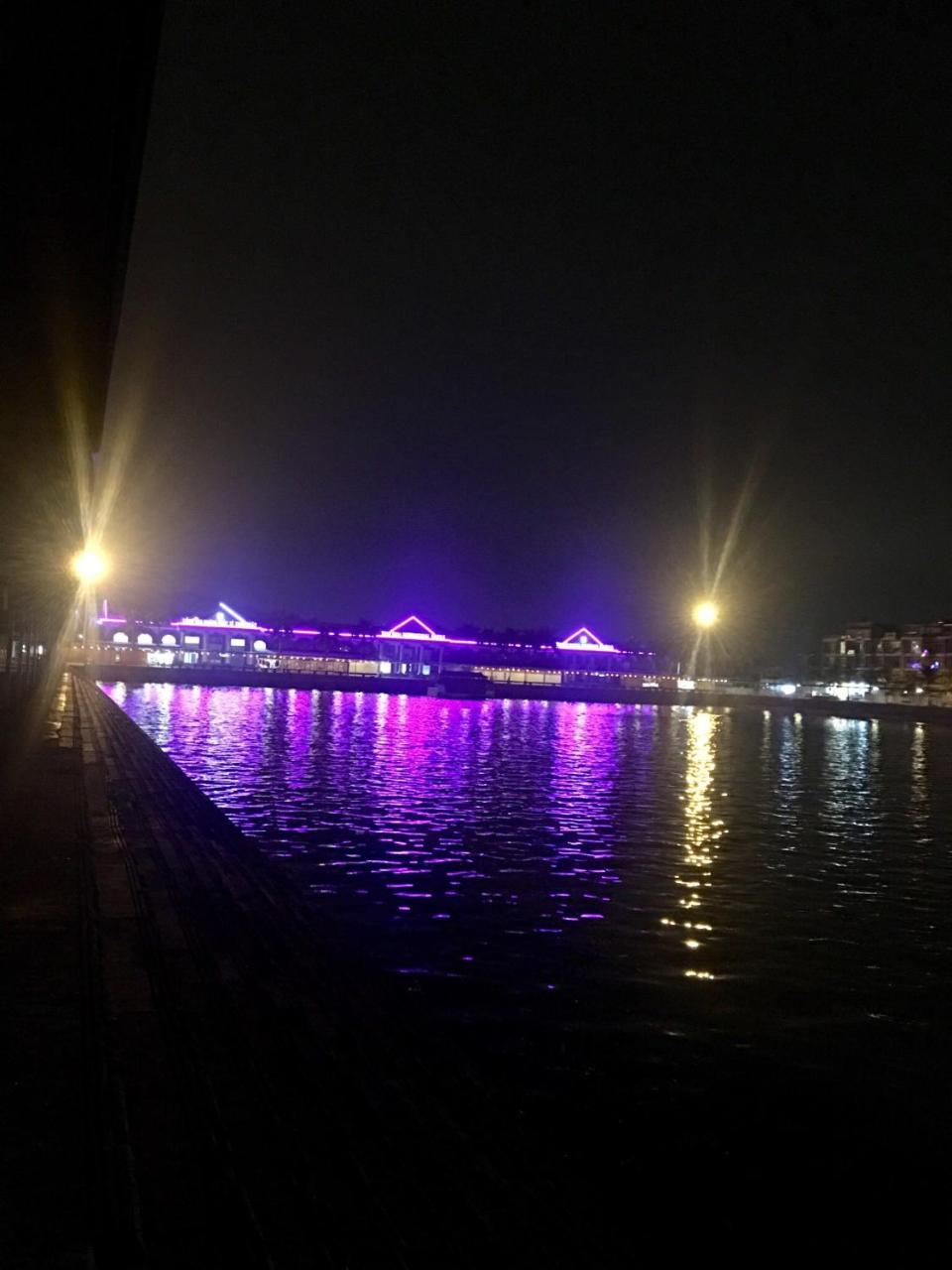 Queen Motel Ha Long Exterior foto